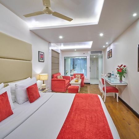 Hotel Hindusthan International, Бхубанешвара Экстерьер фото