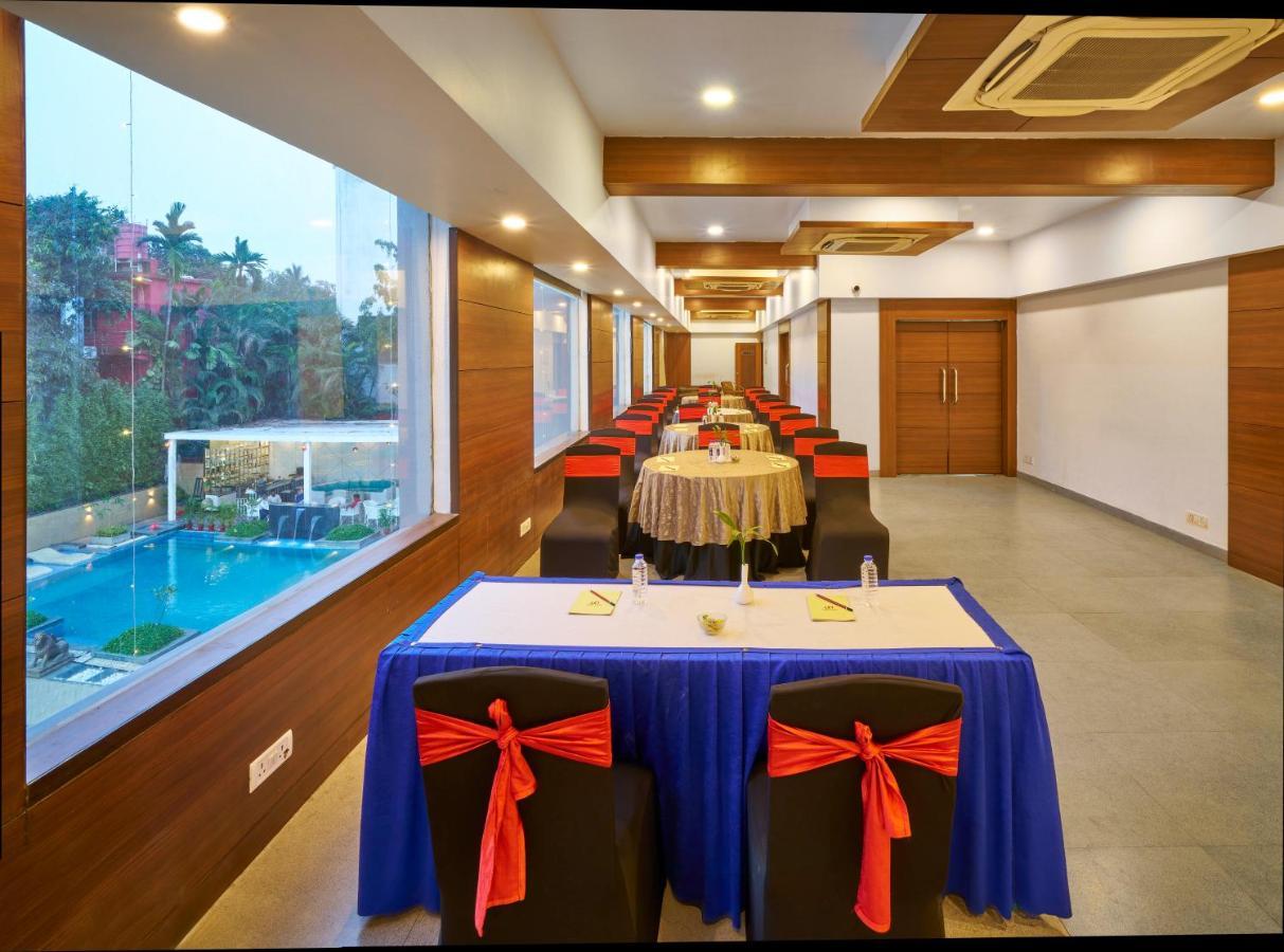 Hotel Hindusthan International, Бхубанешвара Экстерьер фото