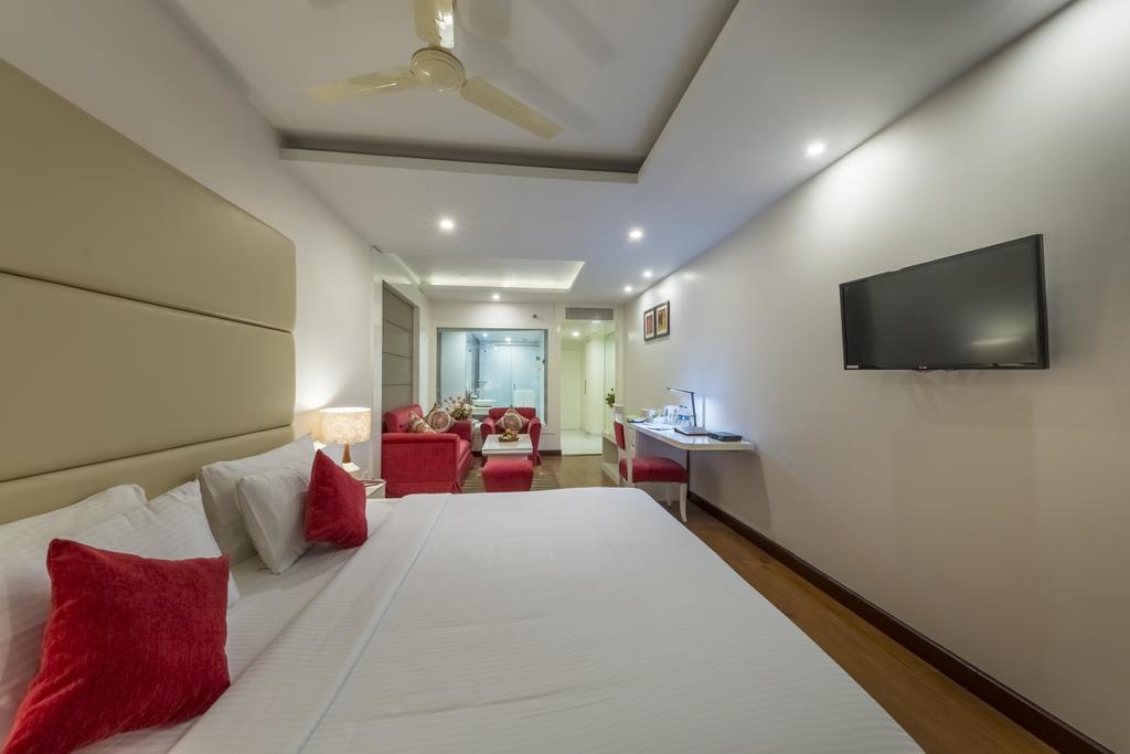 Hotel Hindusthan International, Бхубанешвара Экстерьер фото